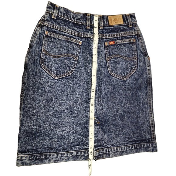 Vintage Lee Acid Washed Denim‎ Skirt - Size 11 - Made in the U.S.A - Picture 9 of 11